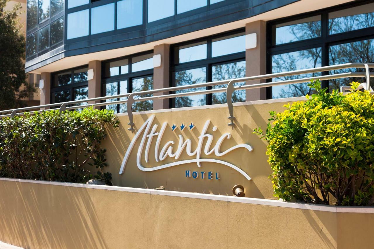 Hotel Atlantic Vista Mare Пезаро Экстерьер фото